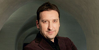 varesanovic_hari_70308_316.bin