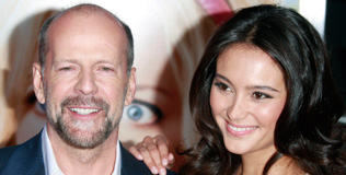 willis_bruce_emma_heming_220309_316.bin