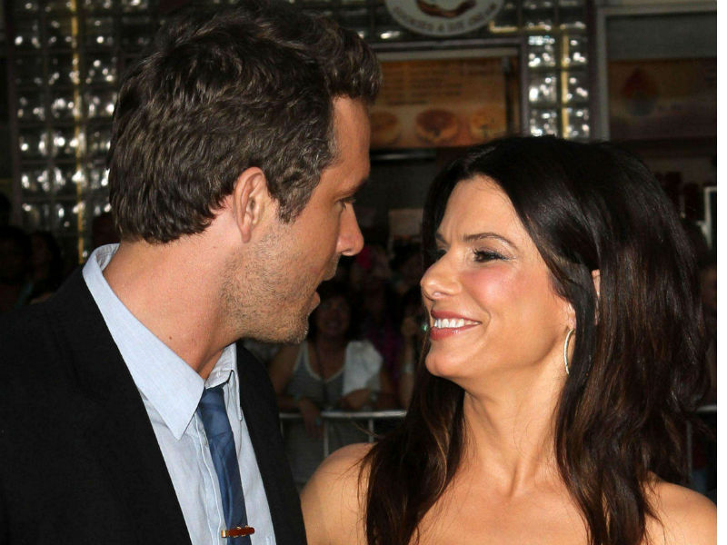 bullock_sandra_030811_800.bin