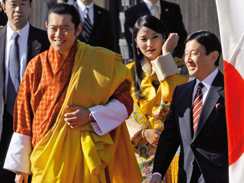 buthan_jigme_jetsun_251111_800.bin