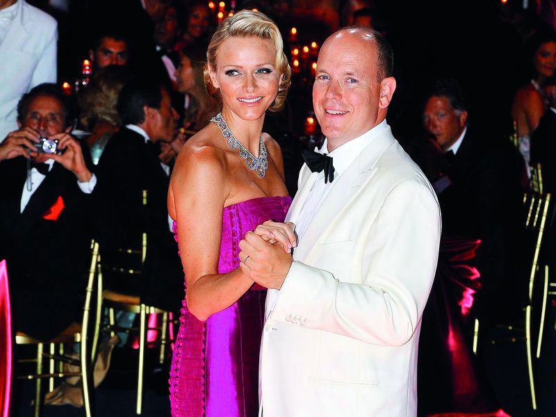 charlene_albert_120811_800.bin