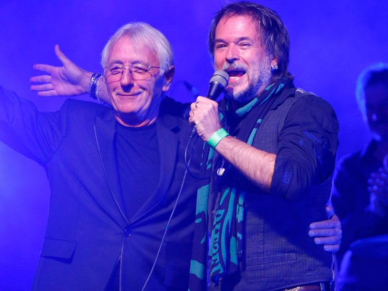 gibonni_oliver_281011_800.bin