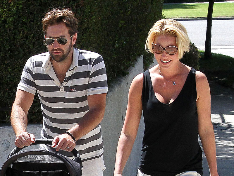 heigl_katherine_240811_800_1.bin