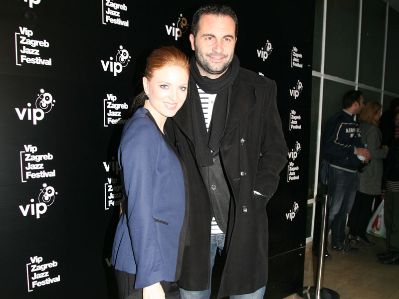 lokas_janjic_151111_800.bin