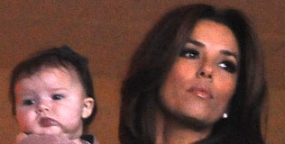 longoria_eva_041111_316.bin