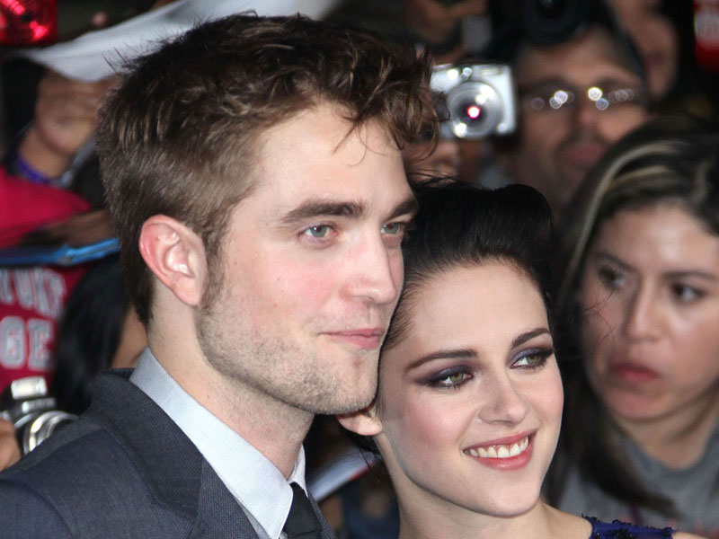 pattinson_stewart_151111_800.bin