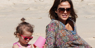 alba_jessica_080111_316.bin