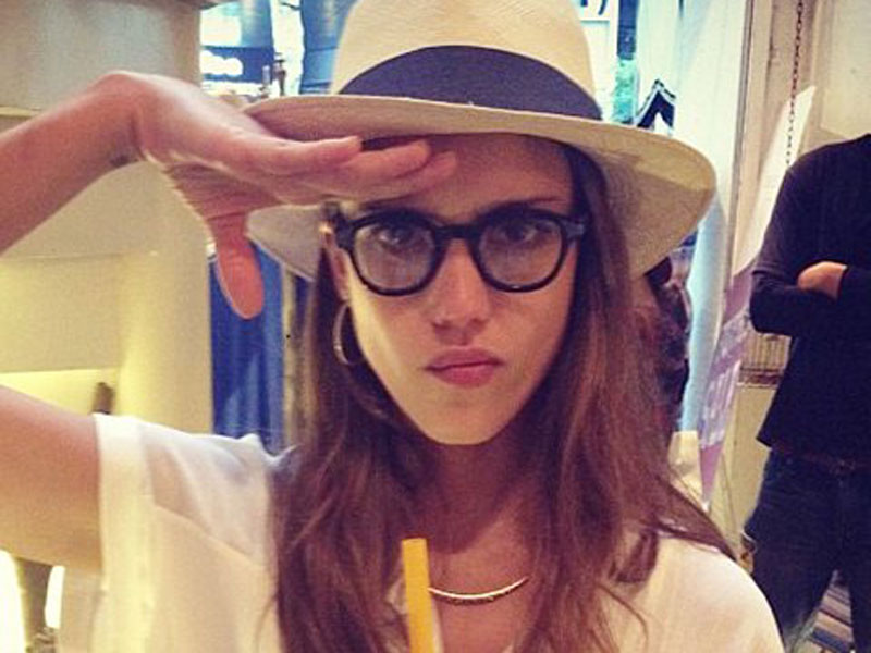 alba_jessica_200712_800.bin