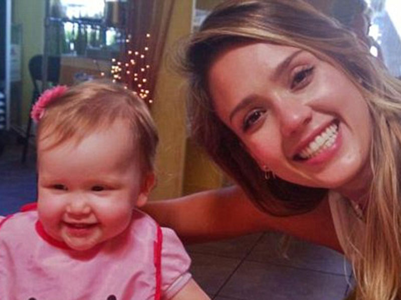 alba_jessica_261012_800.bin