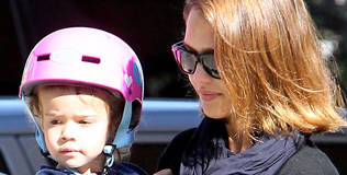 alba_jessica_honor_130111_316.bin