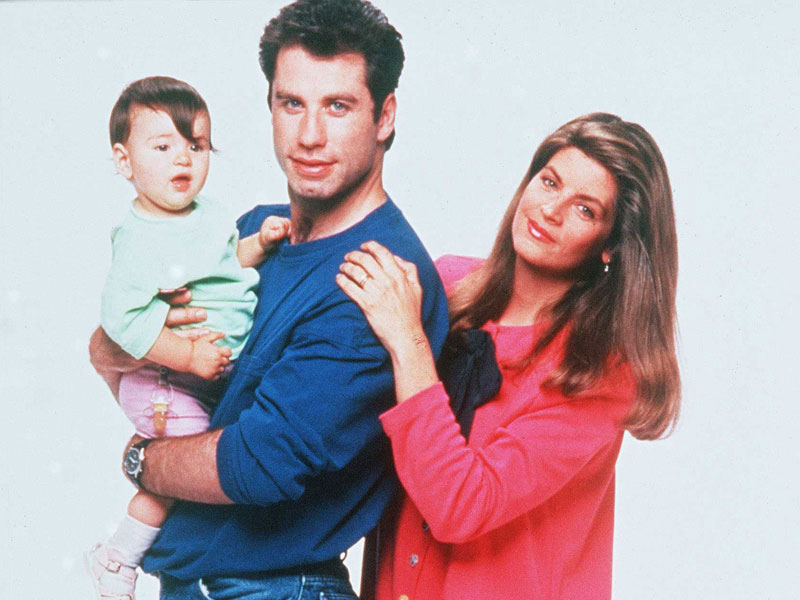 alley_travolta_051112_800.bin