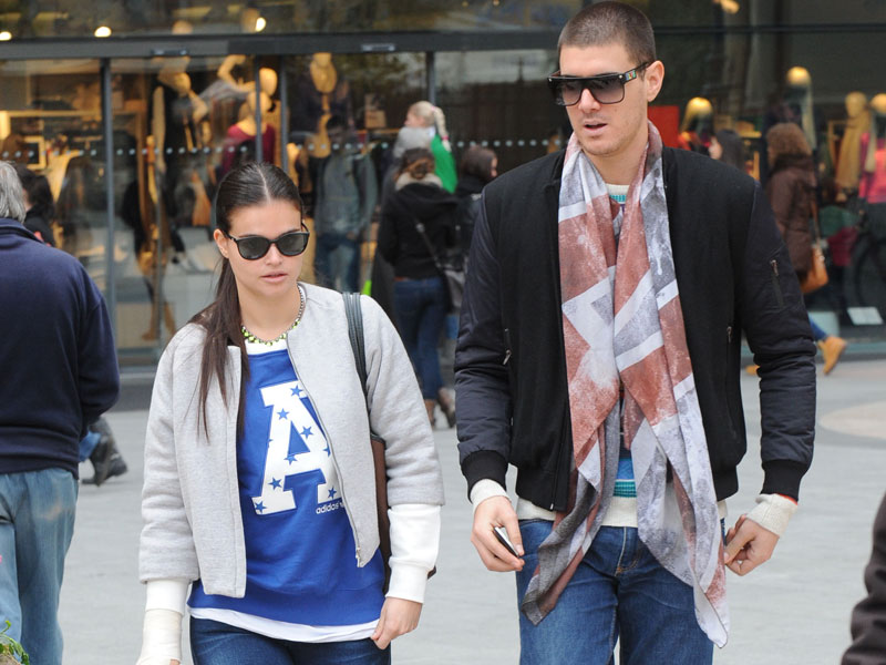 asanovic_anamarija_051112_800.bin