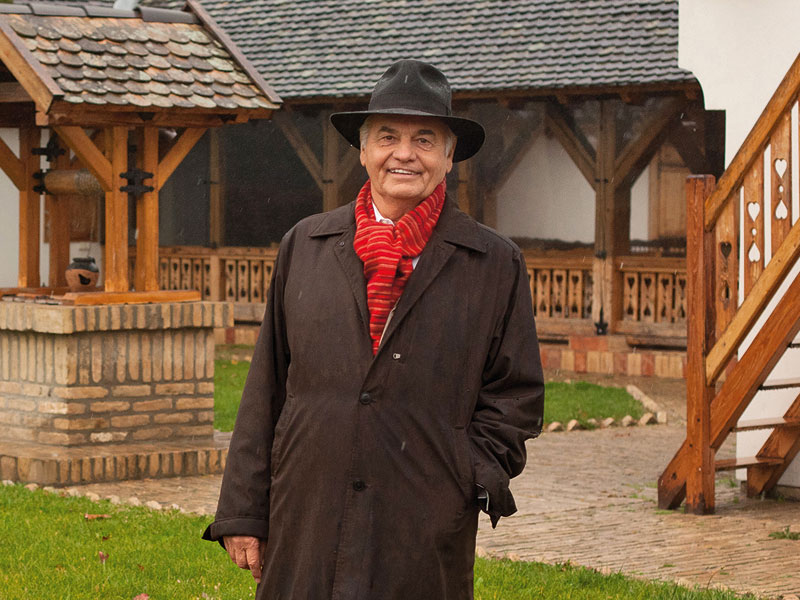 bogdan_zvonko_091111_800.bin