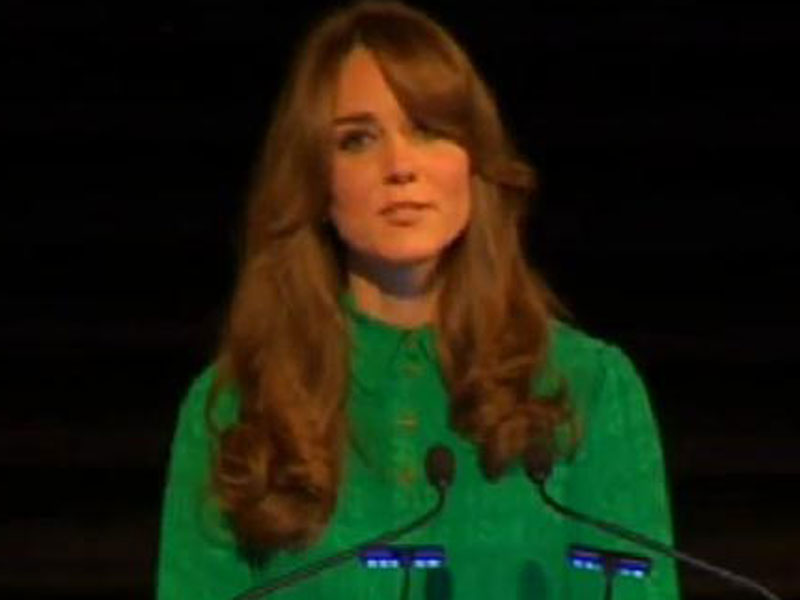 catherine_cambridge_281112_800.bin