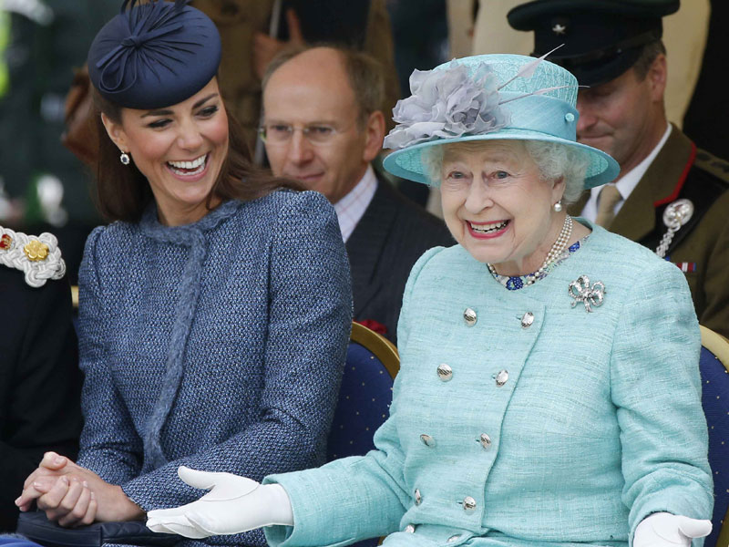 catherine_elizabetaii_130612_800.bin