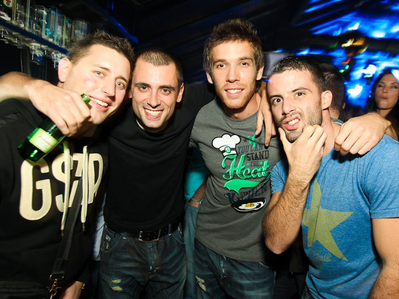 connect_181012_800.bin