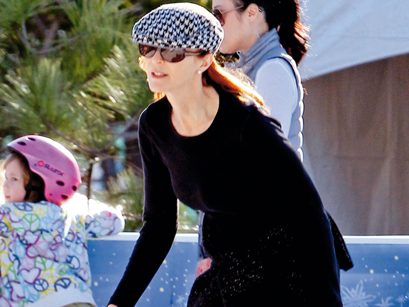 cross_marcia_281212_800.bin