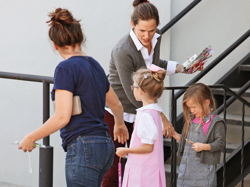 garner_jennifer_161112_800.bin