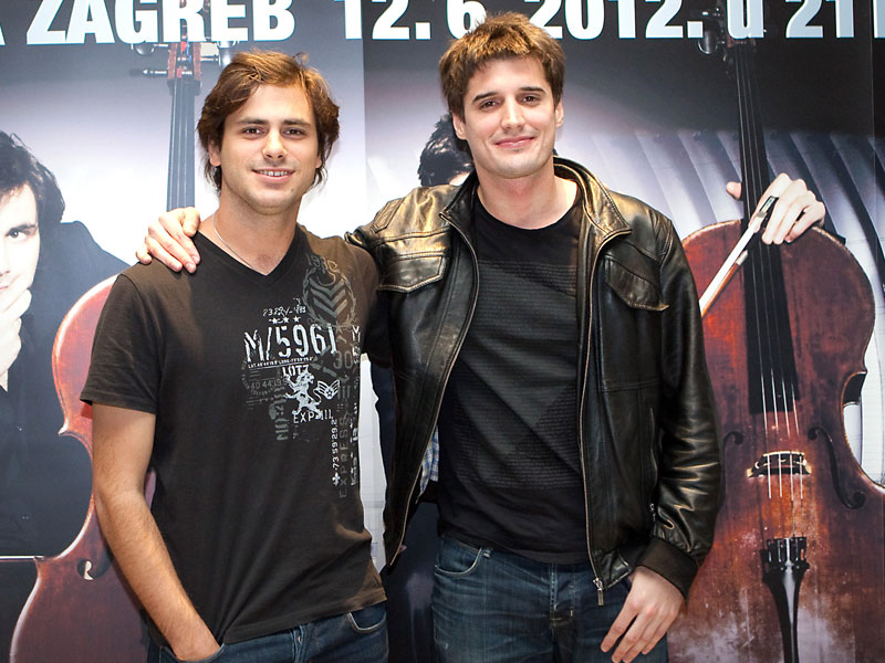 hauser_sulic_100412_800.bin