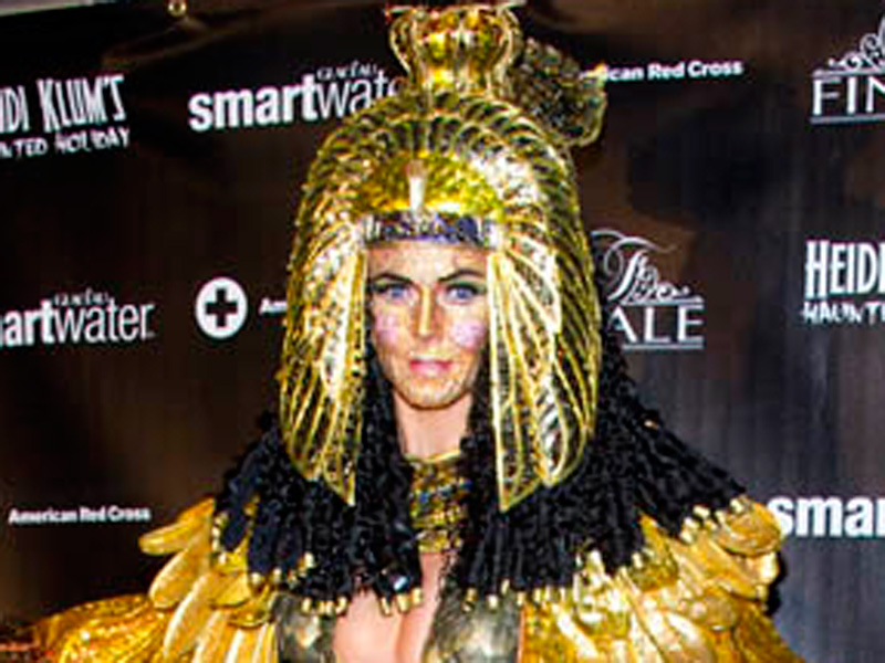 klum_heidi_021212_800.bin