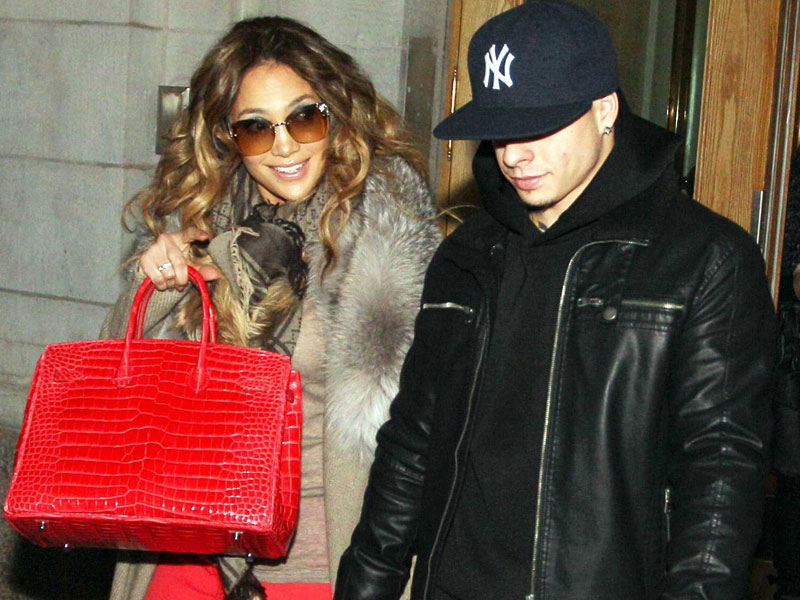 lopez_jennifer_061112_800.bin