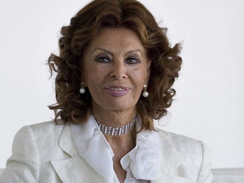 loren_sophia_200912_800.bin