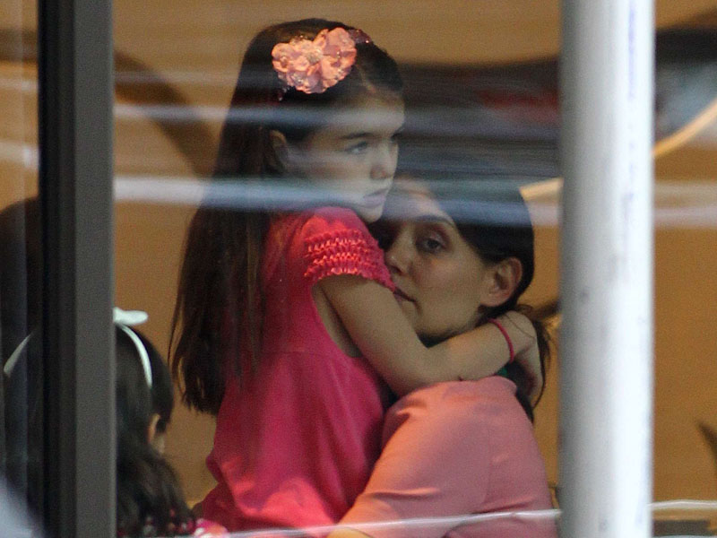 ny-katie-homes-celebrates-her-birthday-at-the-sugar-and-plumm.bin