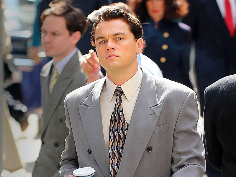nyc-leonardo-dicaprio-on-location-for-the-wolf-of-wall-st.bin