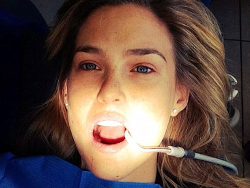 refaeli_bar_041212_800.bin