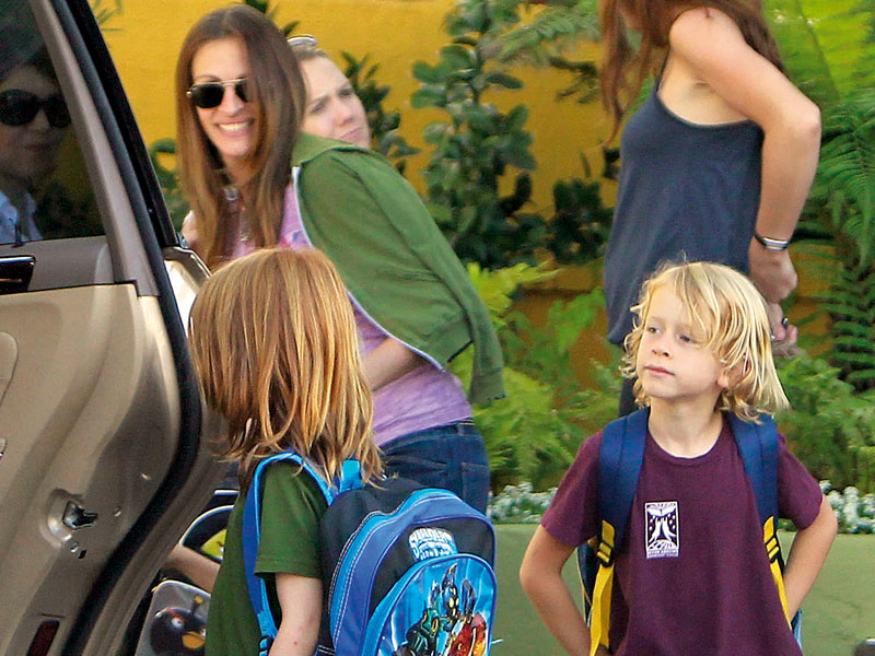 roberts_julia_210912_800.bin