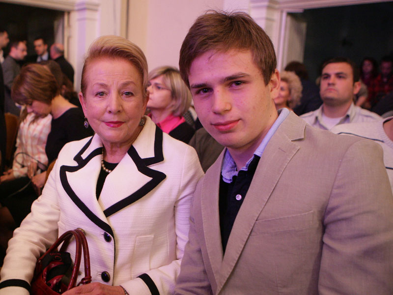 urlicic_ksenija_230512_800.bin