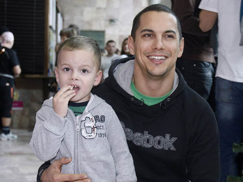 valentic_mario_171212_800.bin