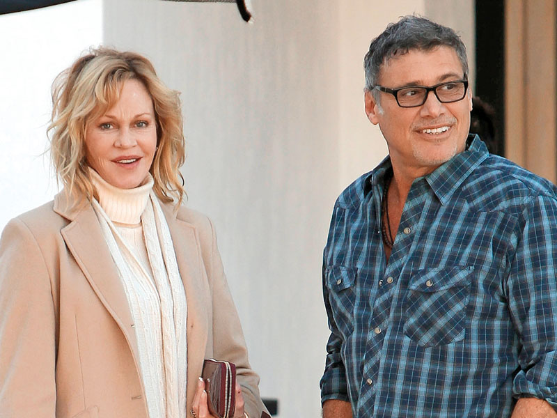 griffith_melanie_290113_800.bin