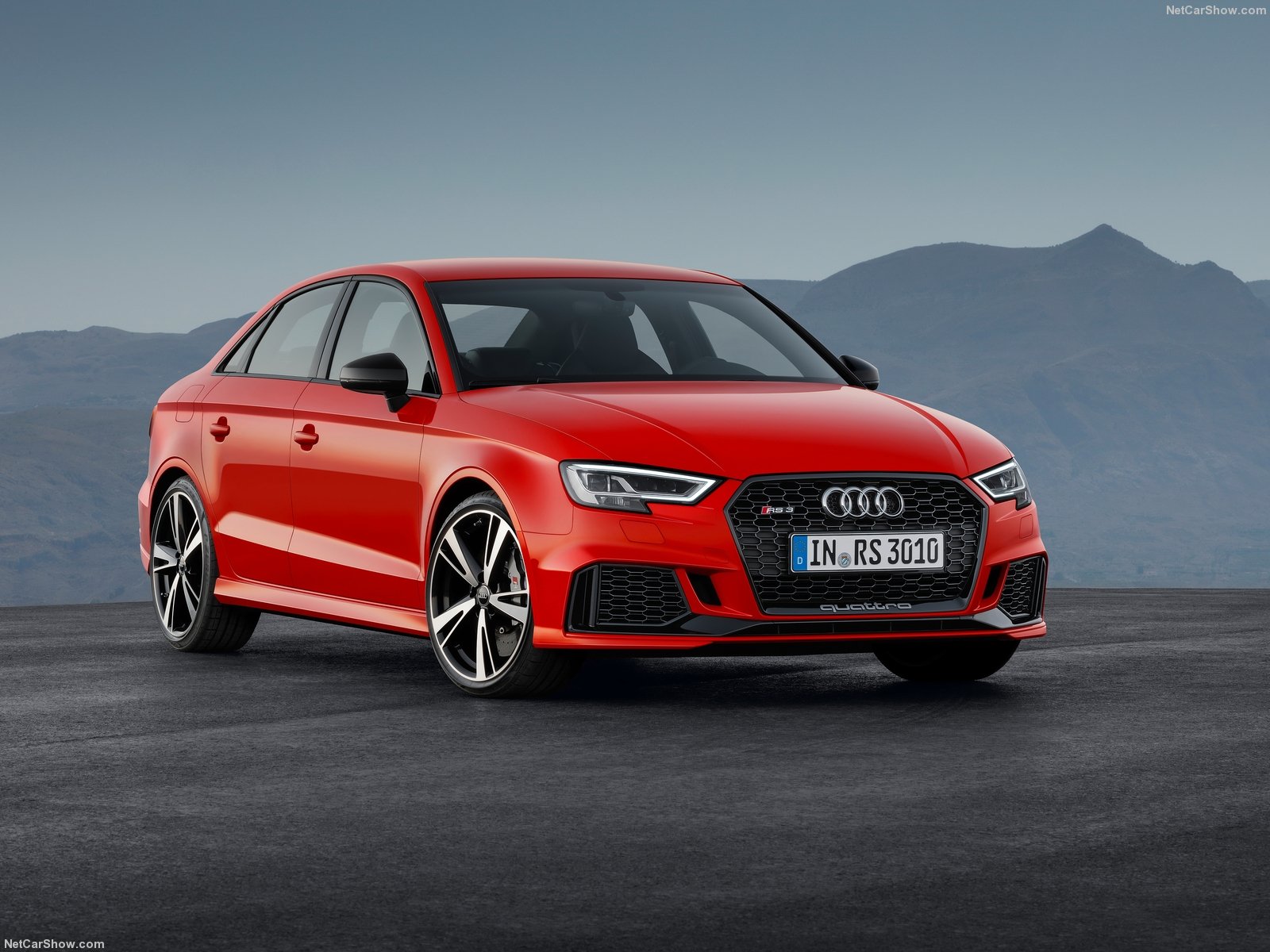 Audi-RS3_Sedan-2017-1600-01