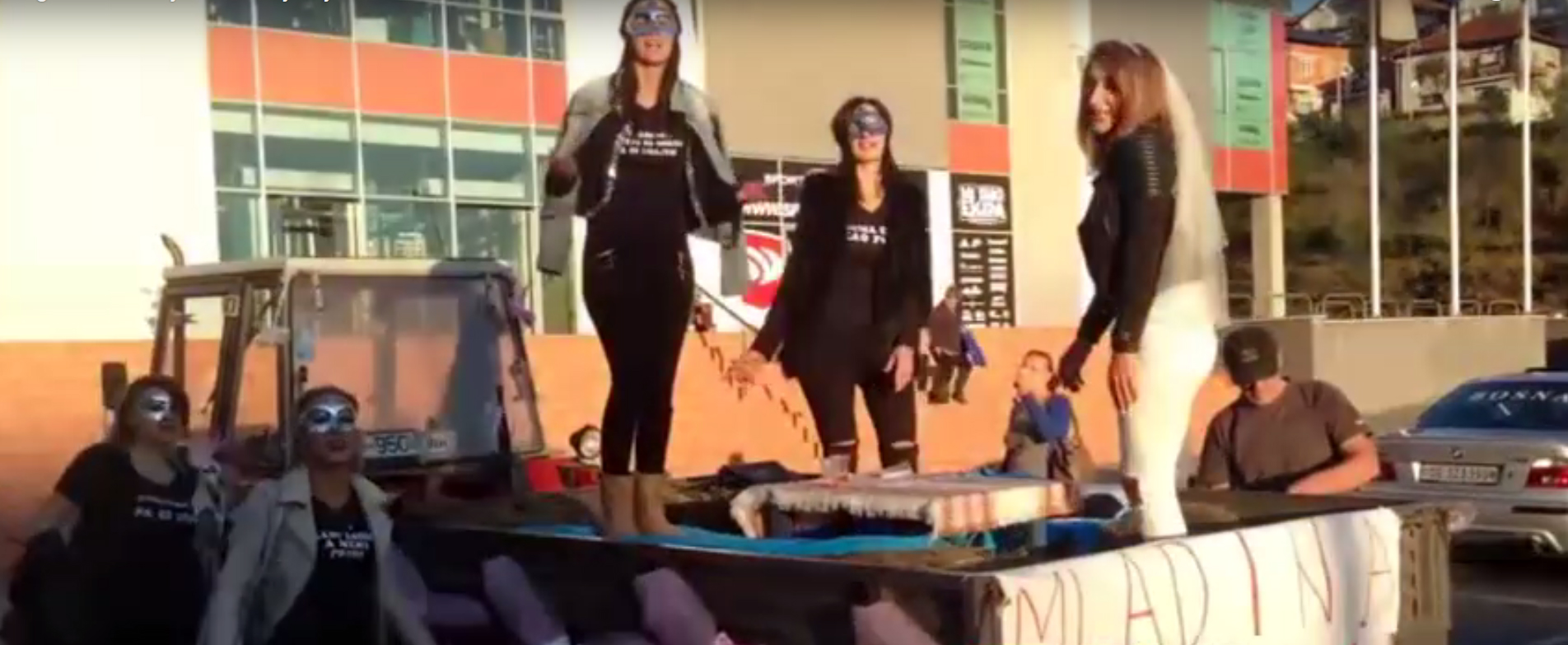 cazin-djevojačka-večer