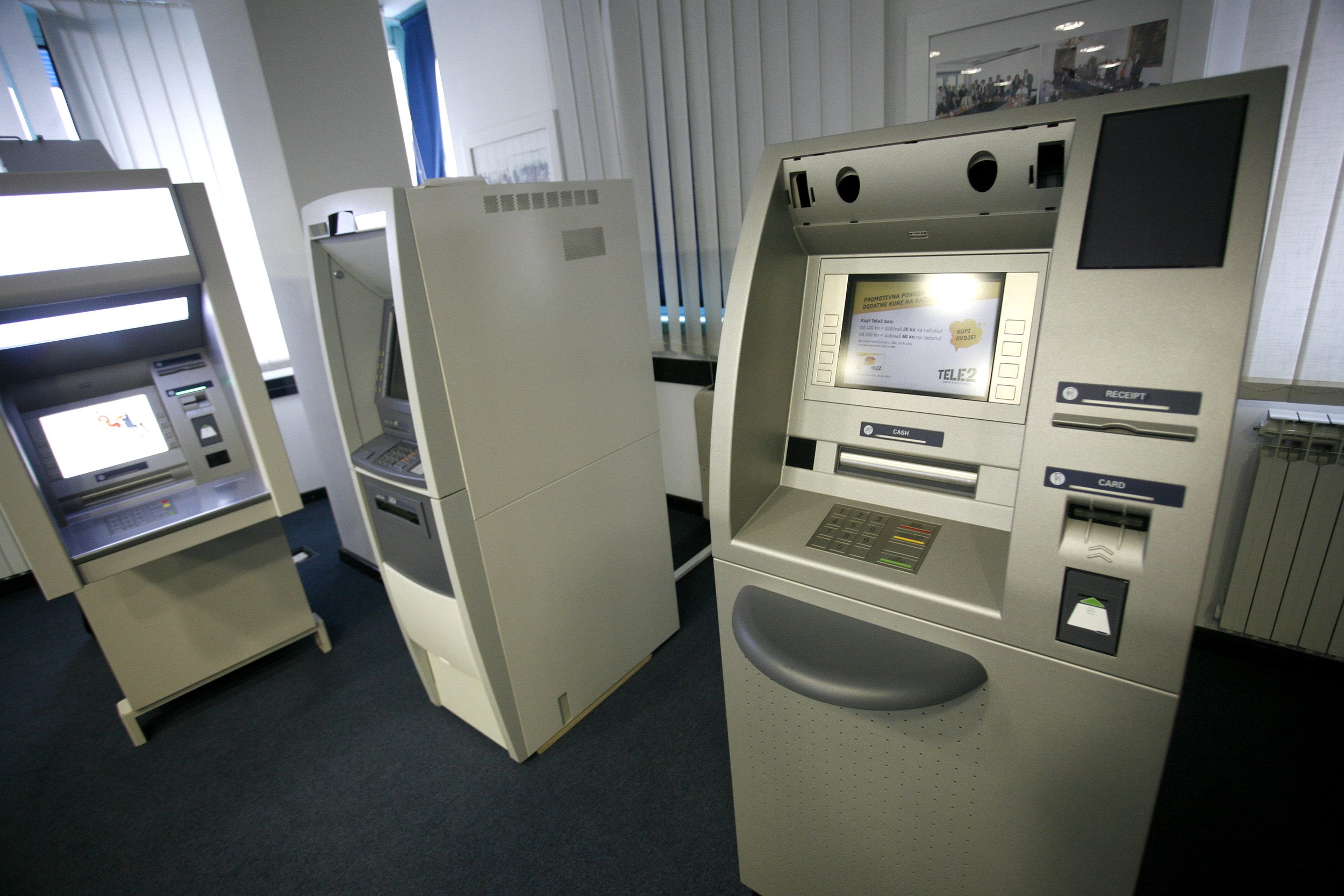 bankomat_mbu-040309