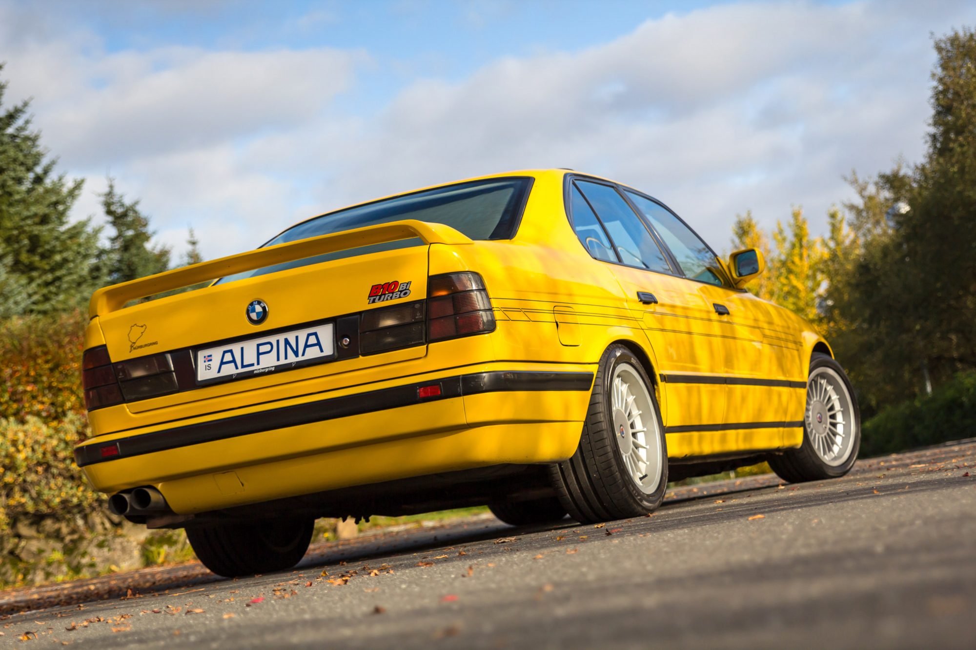 here-s-a-1989-bmw-5-series-tuned-by-alpina-to-nearly-top-200-mph-1476934185295-2000x1333