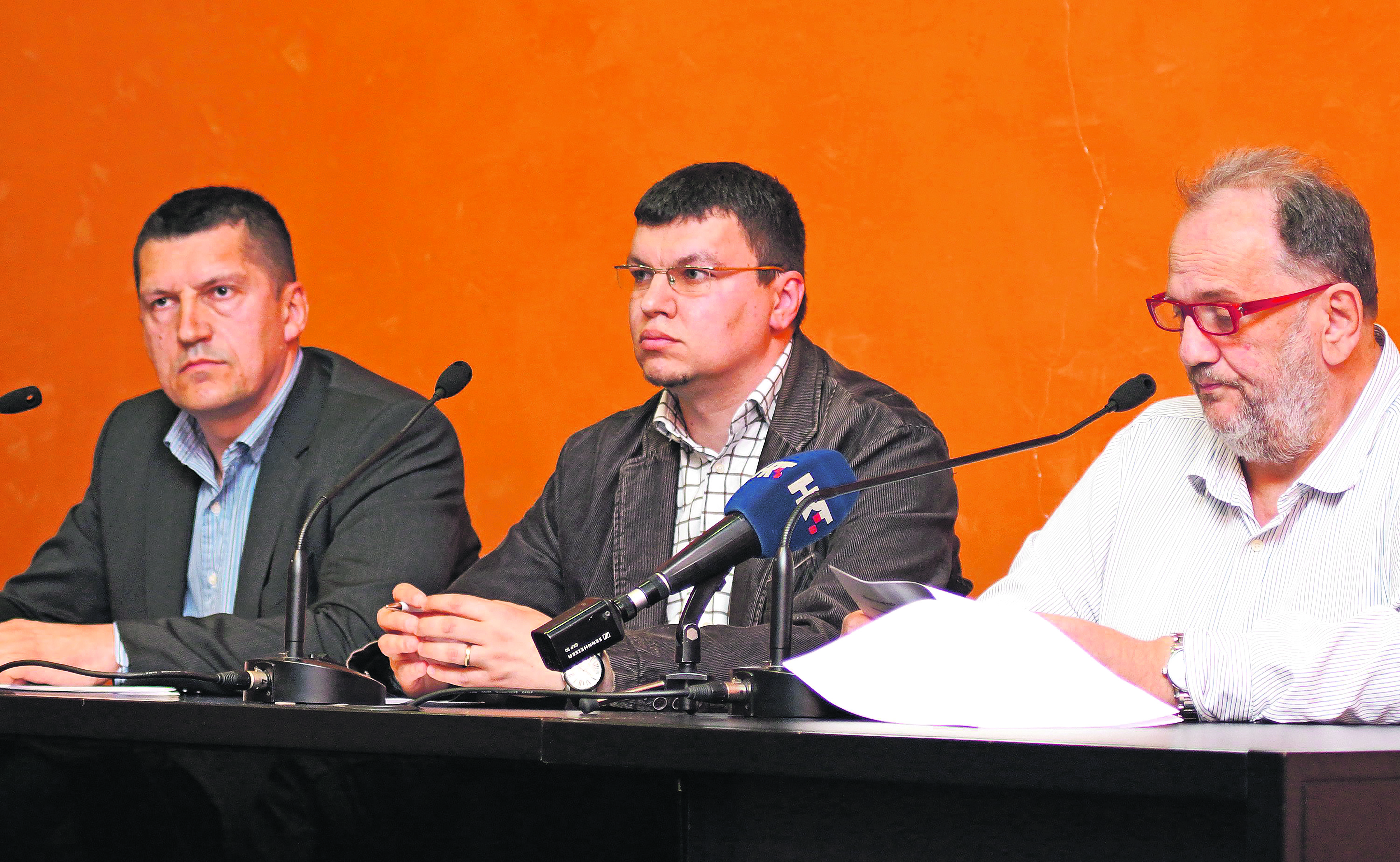 tribina-karadjordjevo3-2703