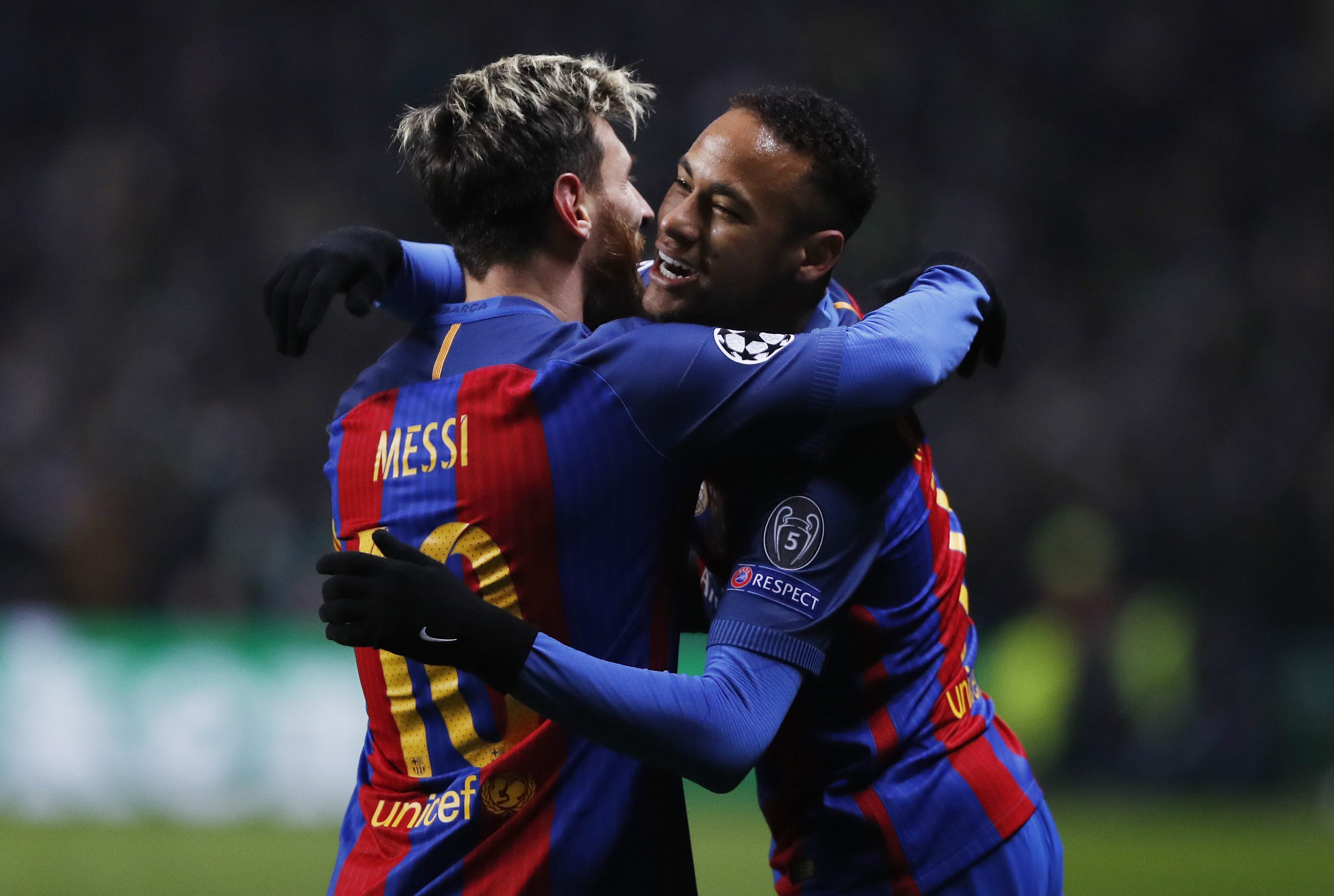 2016-11-23T201603Z_122933763_MT1ACI14681608_RTRMADP_3_SOCCER-CHAMPIONS-CEL-FCB