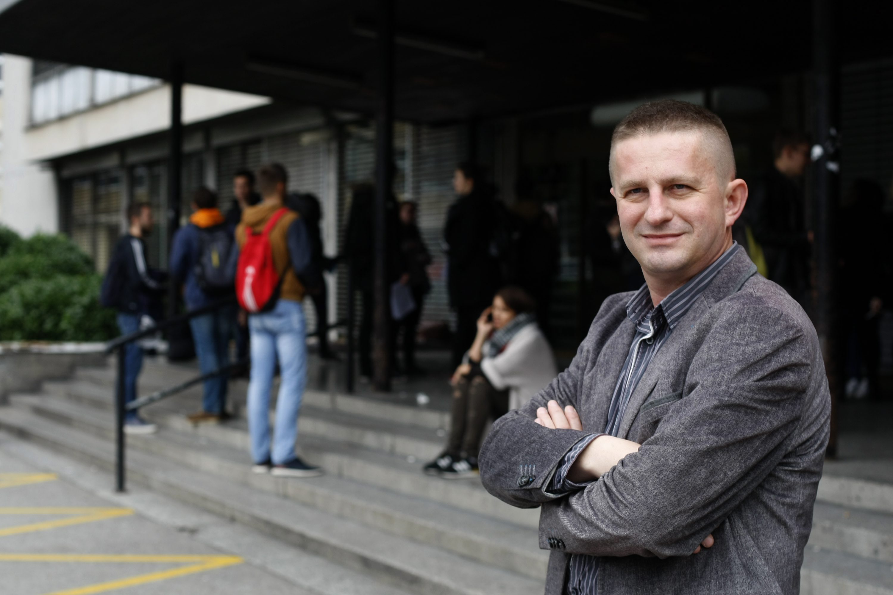 Filozofski fakultet V.D. dekana Željko Holjevac.