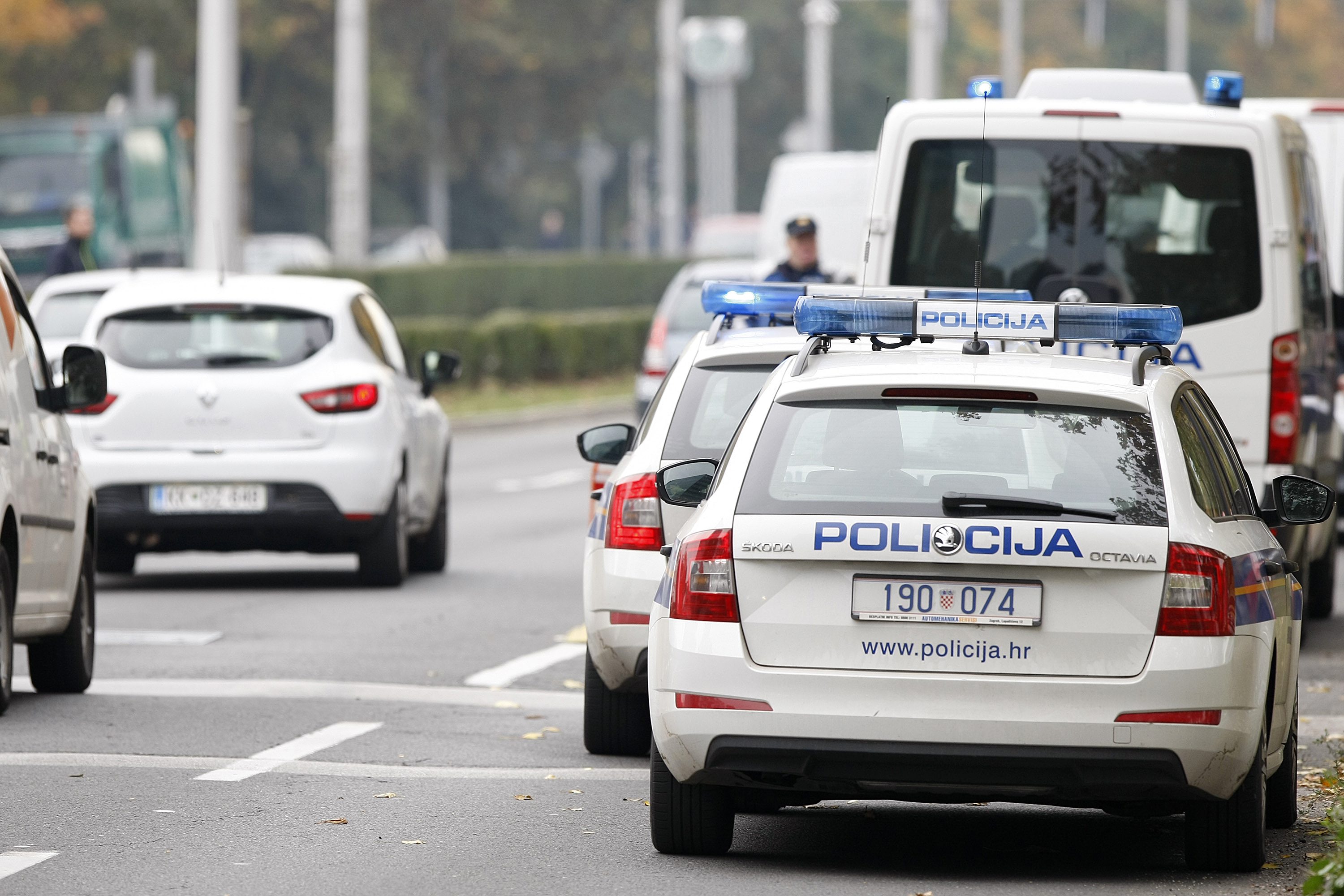 kombi_policija14-241016