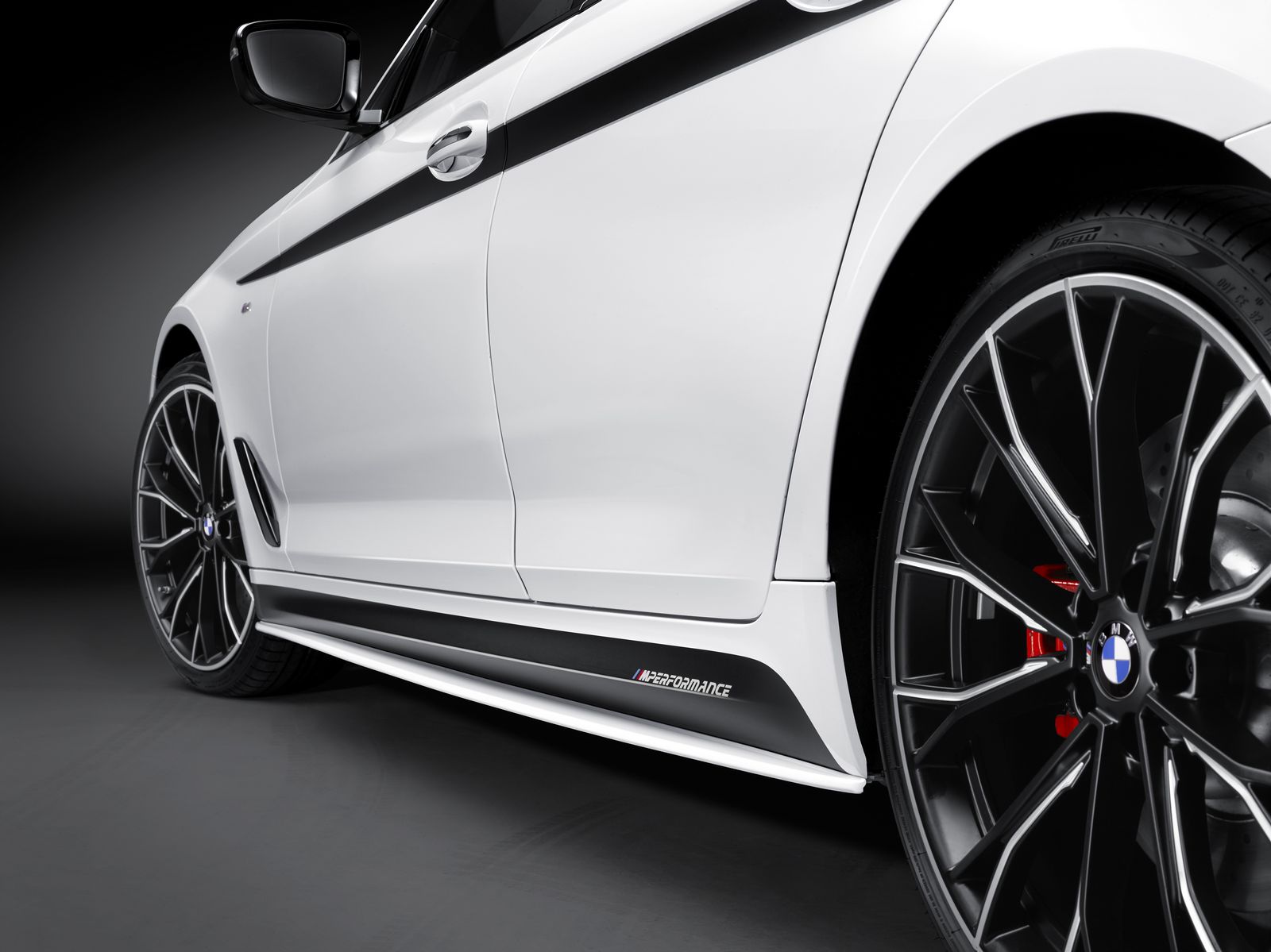 BMW 5 Series M Performance 10