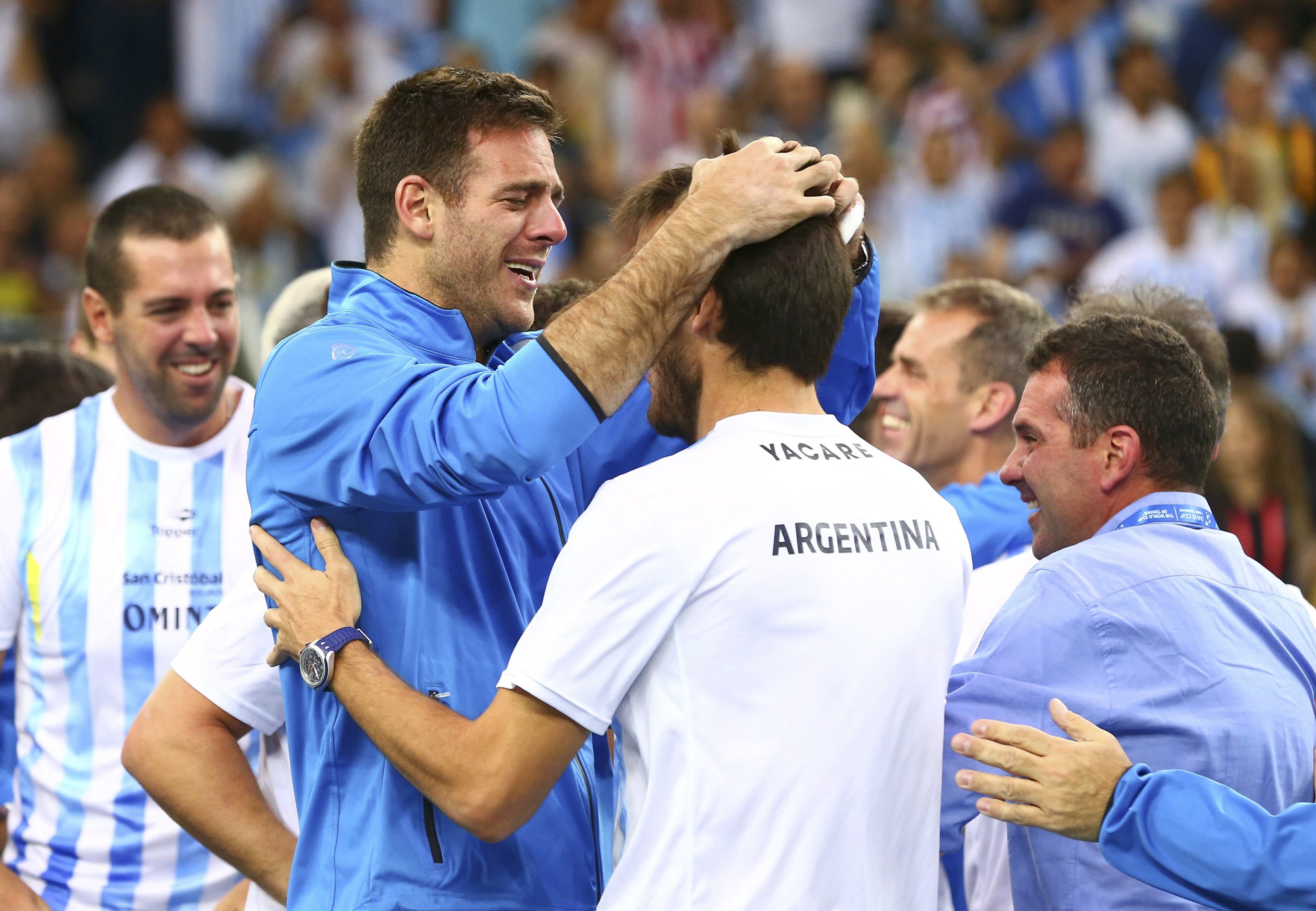 2016-11-27T211116Z_118992122_LR1ECBR1MUGQ3_RTRMADP_3_DAVIS-CUP-FINAL