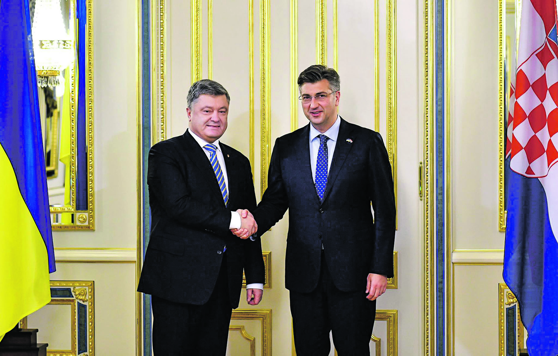 93794-121796-Plenki_CRO_Porosenko_UKR