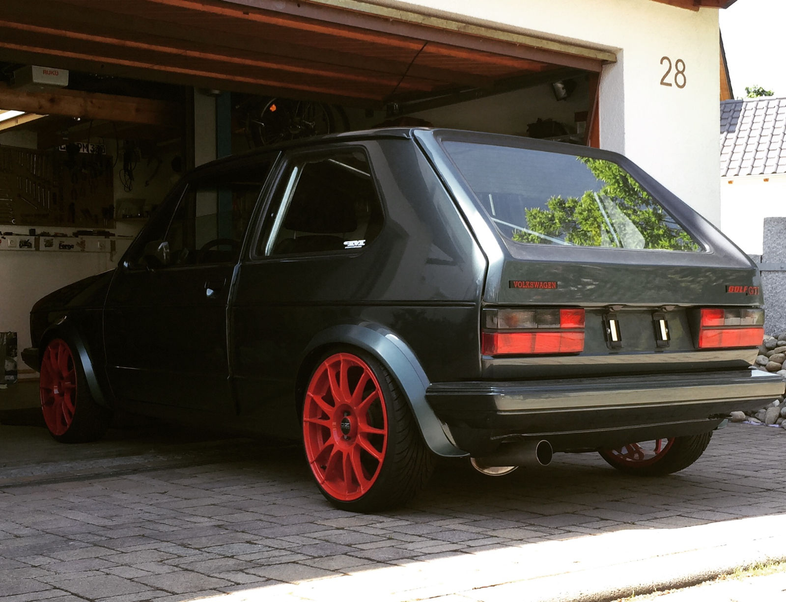 1983-vw-golf-1-gti-1
