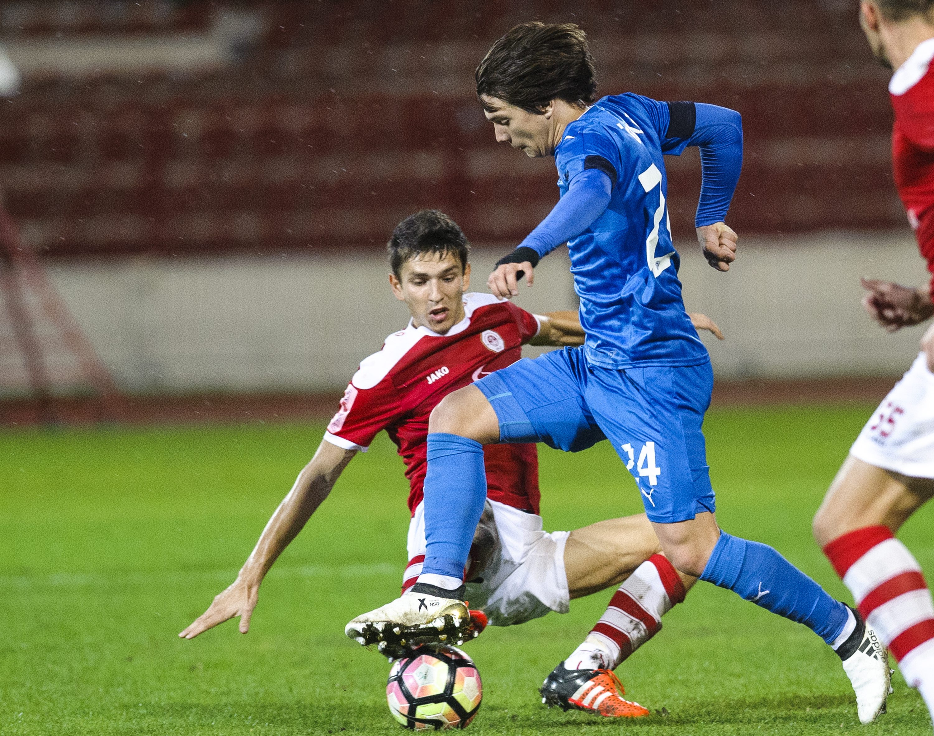split_dinamo41-061116