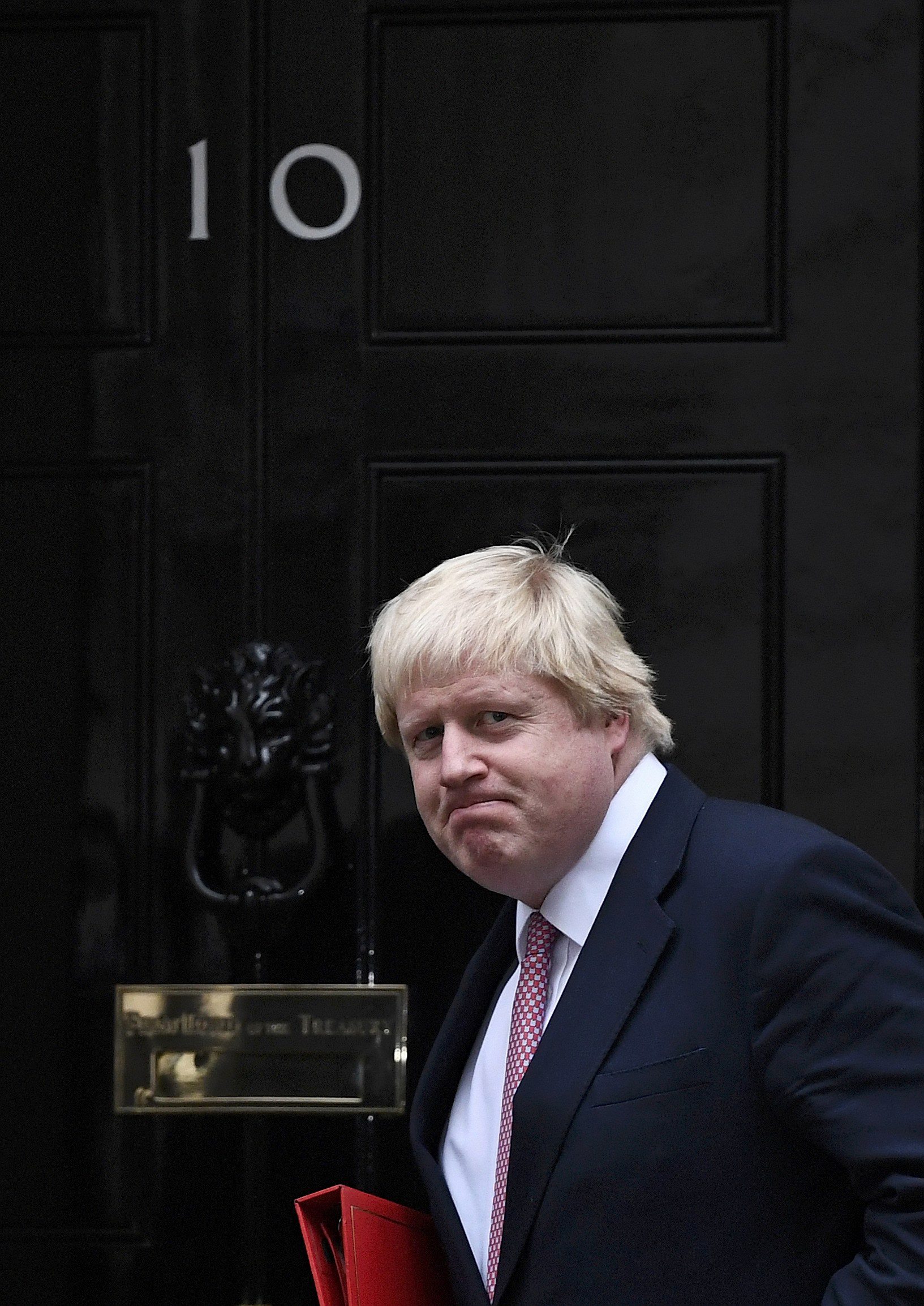 2016-10-24T135129Z_1415177745_LR1ECAO12HIM6_RTRMADP_3_BRITAIN-EU