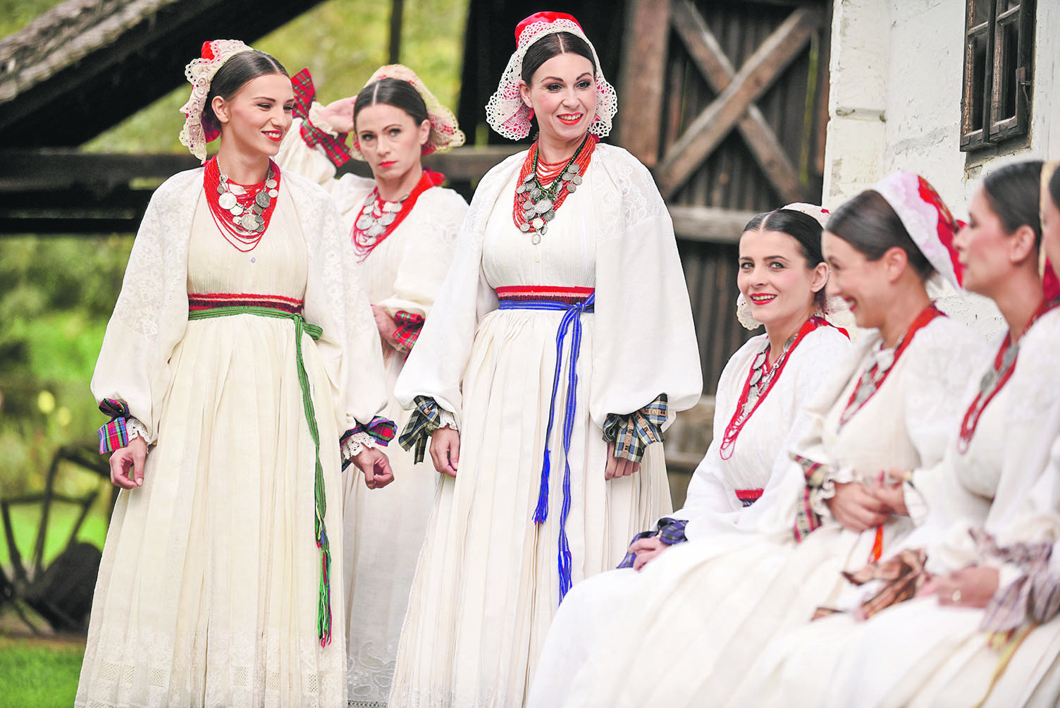 LADO-Tamara-sa-snimanja-spota-Ladarica