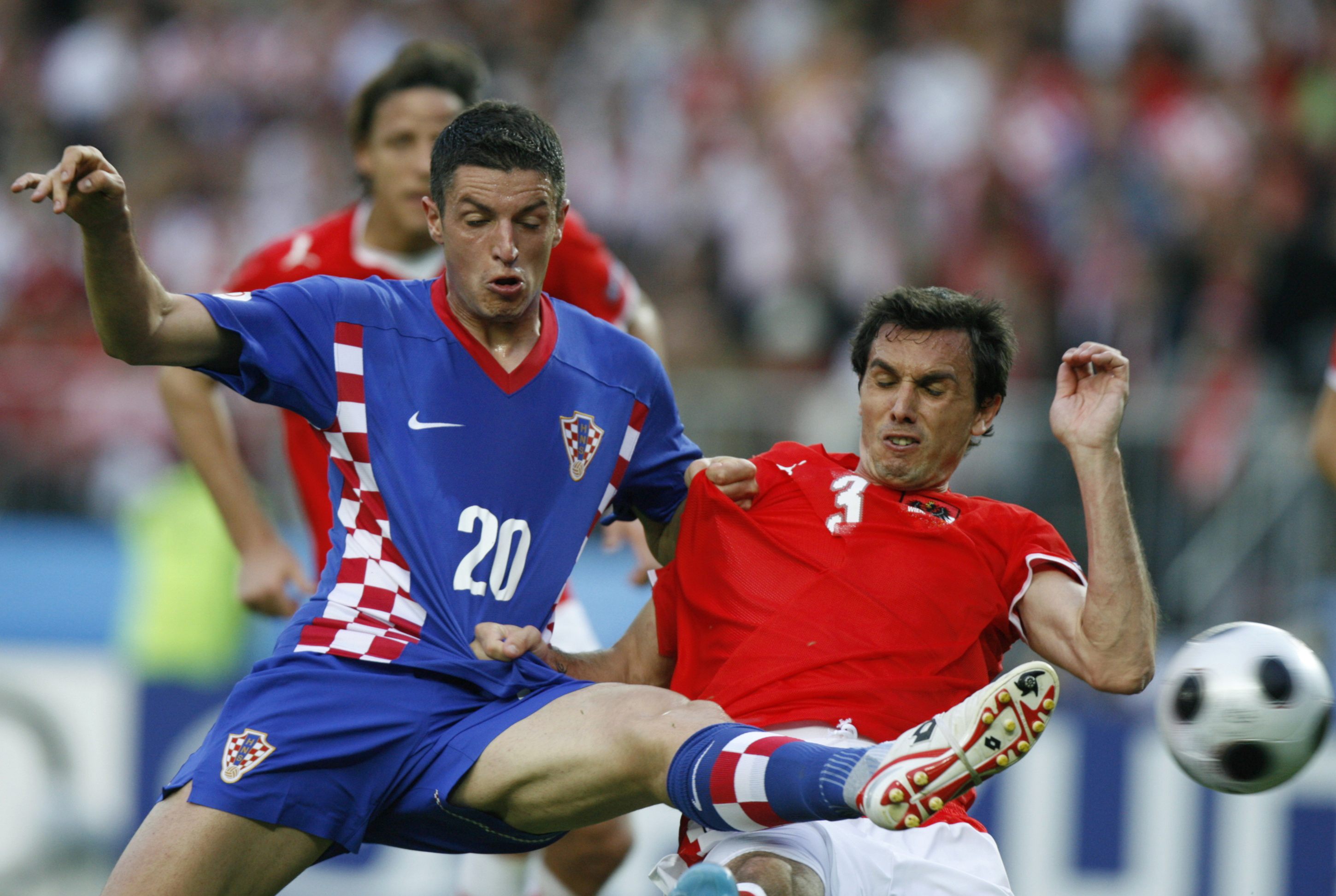 EURO140_SOCCER-EURO-_0608_0