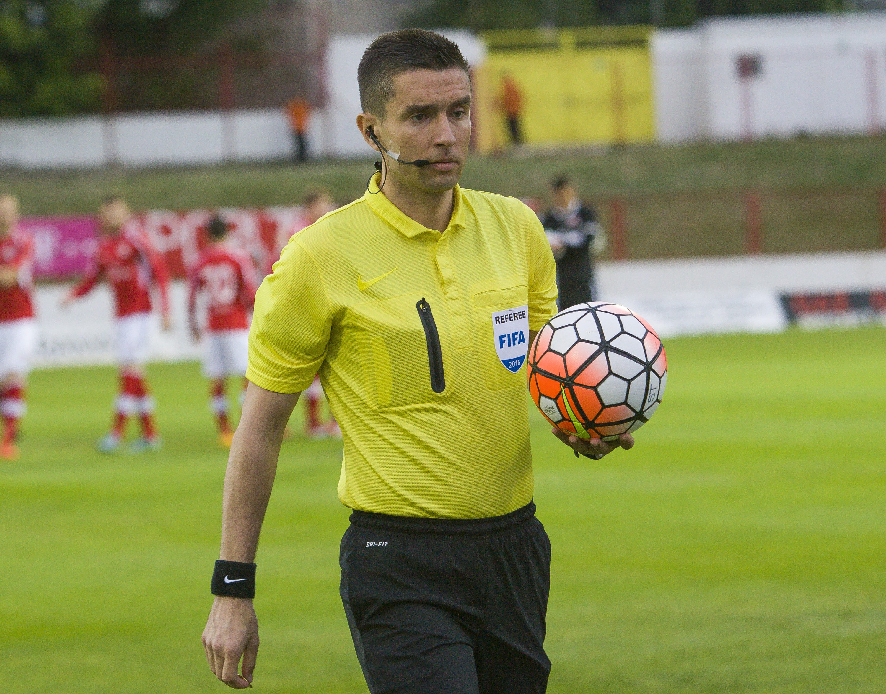 split_dinamo69-230416